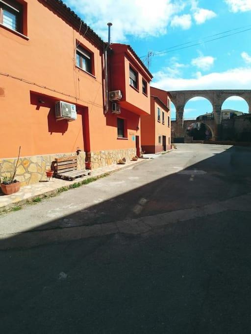 דירות טרואל El Vinilo. Aparcamiento Exterior Gratuito מראה חיצוני תמונה