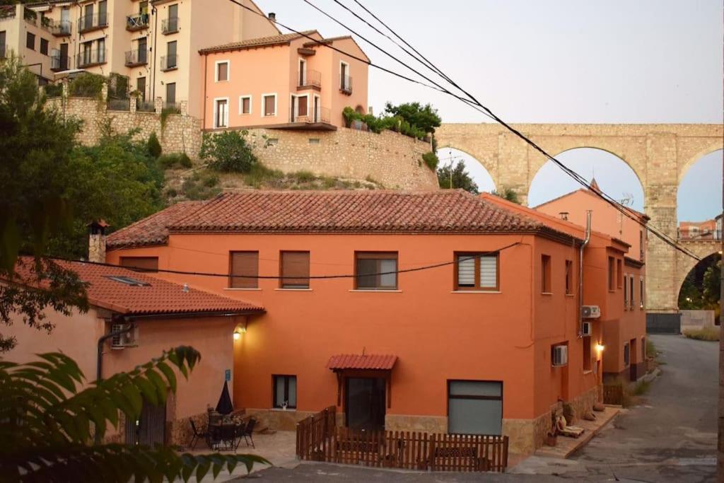 דירות טרואל El Vinilo. Aparcamiento Exterior Gratuito מראה חיצוני תמונה