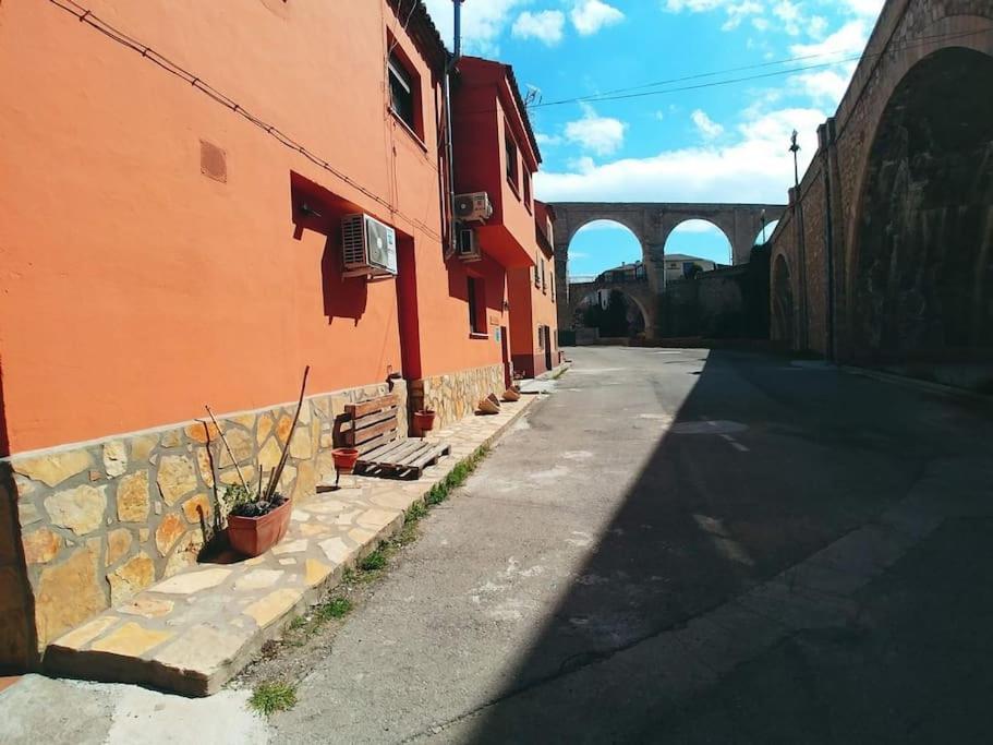 דירות טרואל El Vinilo. Aparcamiento Exterior Gratuito מראה חיצוני תמונה
